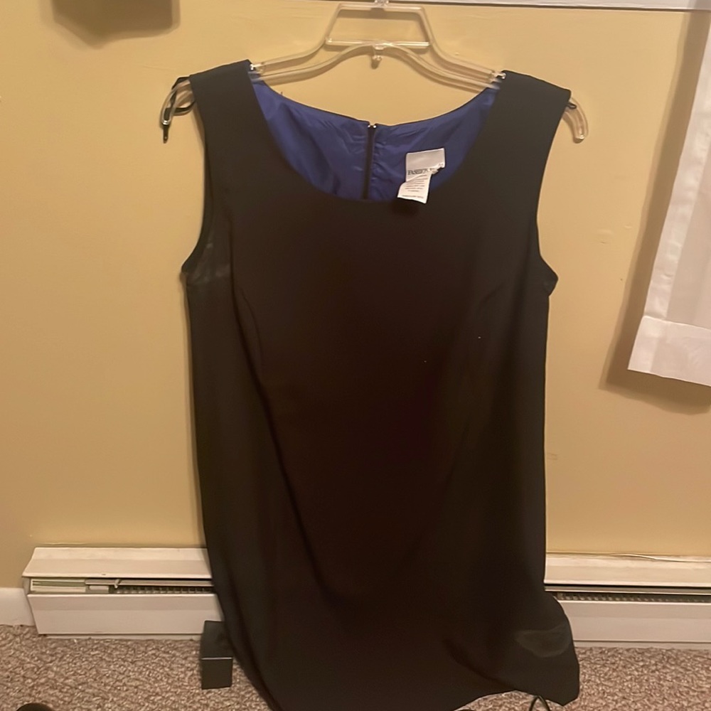 Sleeveless black dress